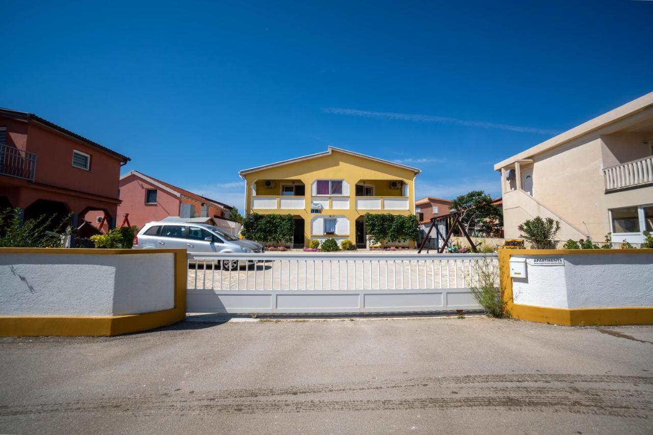 Apartments Pavic ヴィル エクステリア 写真