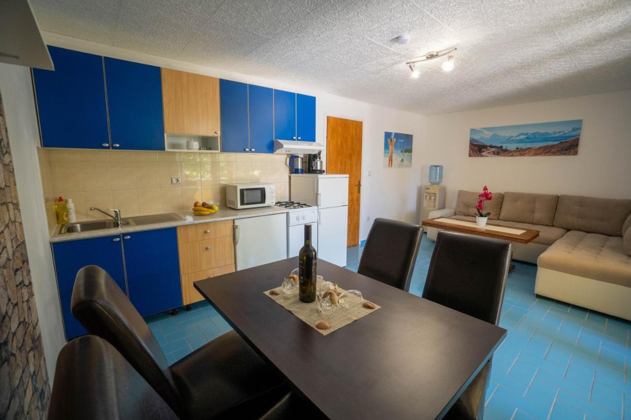 Apartments Pavic ヴィル エクステリア 写真